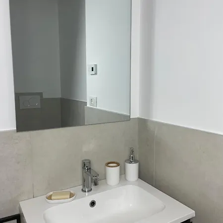 Vittoria Tre Piazze Apartment Brescia